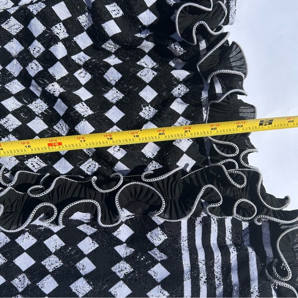 Romance Italy Black White Ruffled Checkered Diamond Print Tile Cardigan! - Picture 6 of 8